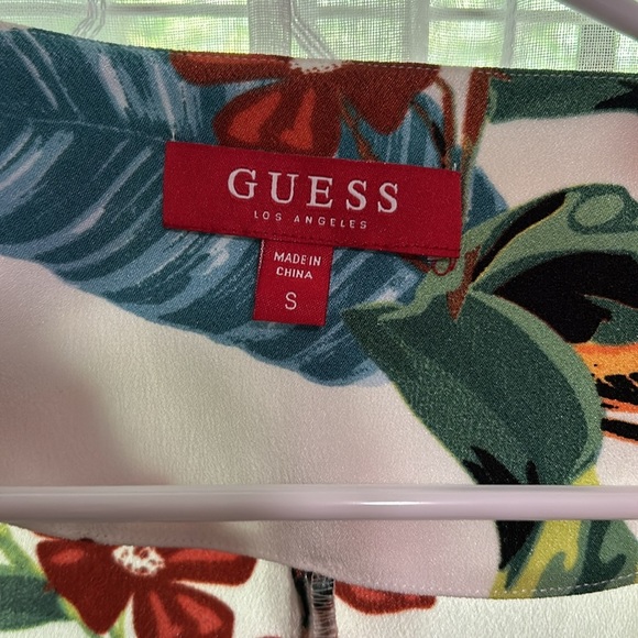 Guess White Floral Print Ruffle sleeves Jacket Size Small - Picture 3 of 4